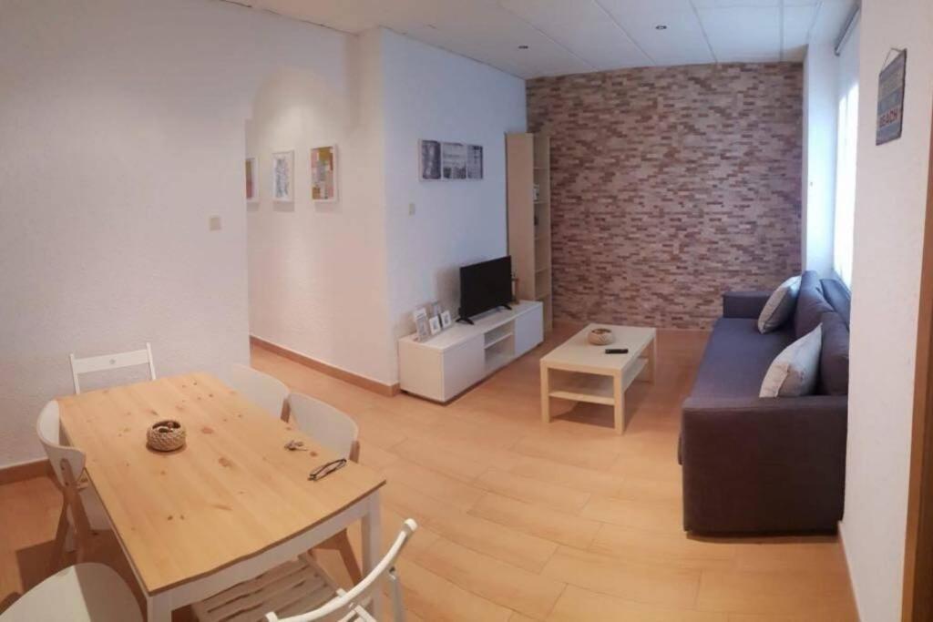 Cozy Apartment In The Heart Of Alicante! Exterior photo